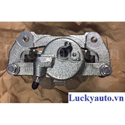 Cụm gông phanh phải xe Toyota Altis 2018_ 47750- 20510
